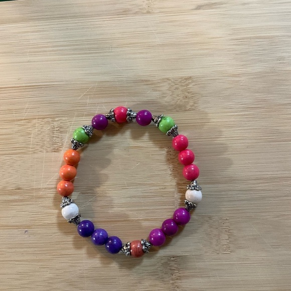 Hand Crafted Stretch Bracelet Multi Colored 9” Howlite Beads Antique Silver - Picture 2 of 4